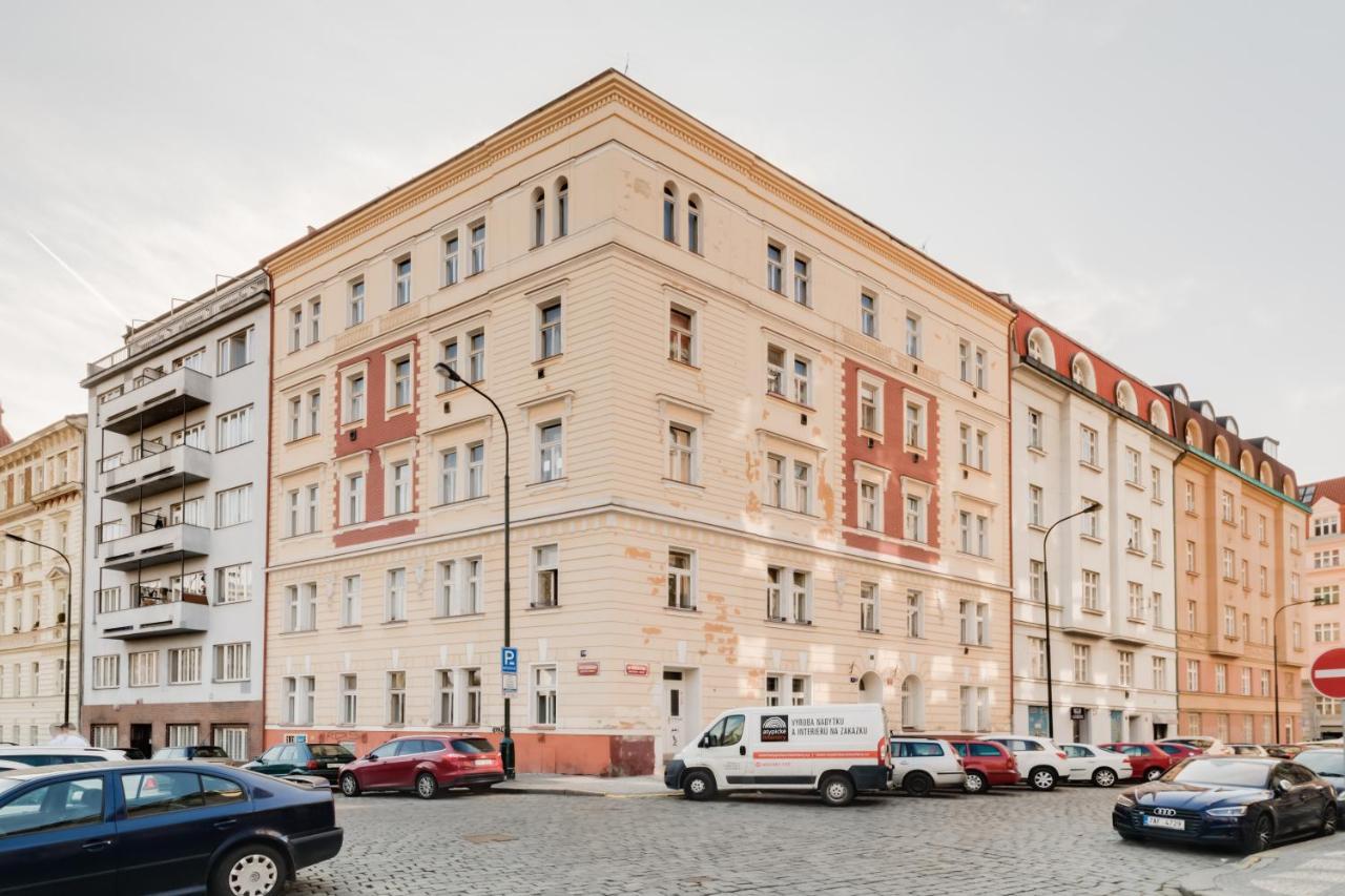 Riverside Cr Apartment Прага Екстер'єр фото